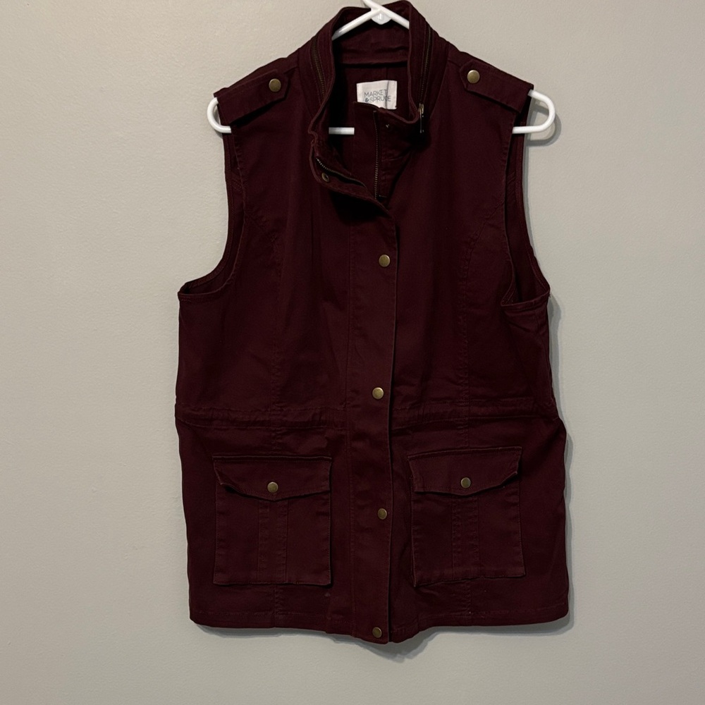 Women’s Market and Spruce Burgundy Sleeveless Jacket Vest